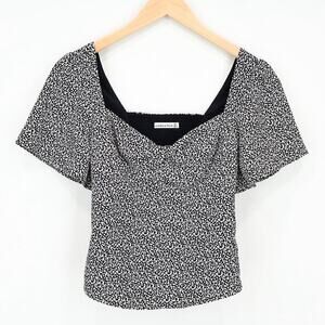 Abercrombie & Fitch Flutter Sleeve Semi Cropped Babydoll Blouse Black Print XS